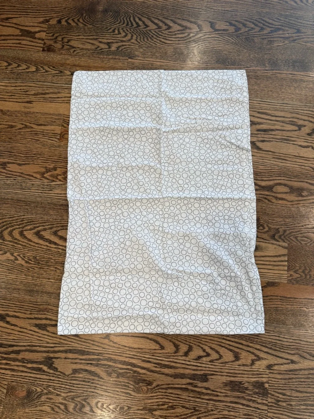 IKEA Twin Duvet Cover & 1 Standard Pillow Case - White and Light Gray